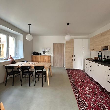 Rodinny Apartman U Mariny ลิโตเมริเซ ภายนอก รูปภาพ